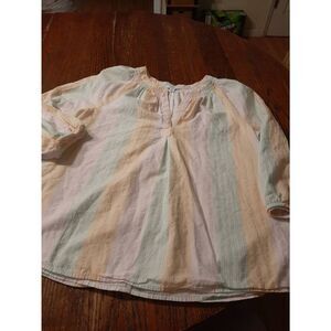 Medium Crown & Ivy Pastel Deep V Neck Lined Pullover 3/4 Sleeve Shirt Top Blouse